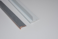 Imagen de 3 metros de remate perimetral, COLOR PLATA ( base + grapa )